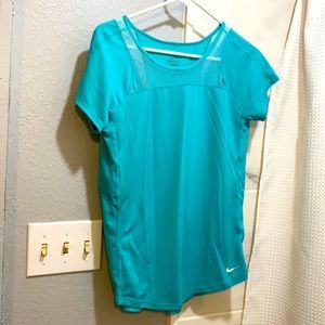 Nike quick dry tshirt